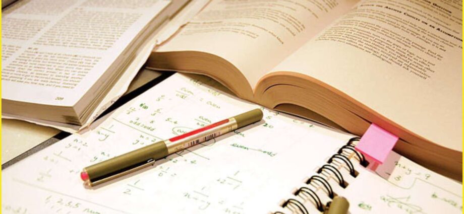 Study These Important Topics For JEE Main Physics Section And Get Amazing Marks
