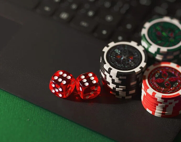 Tips For Making Money In Online Poker